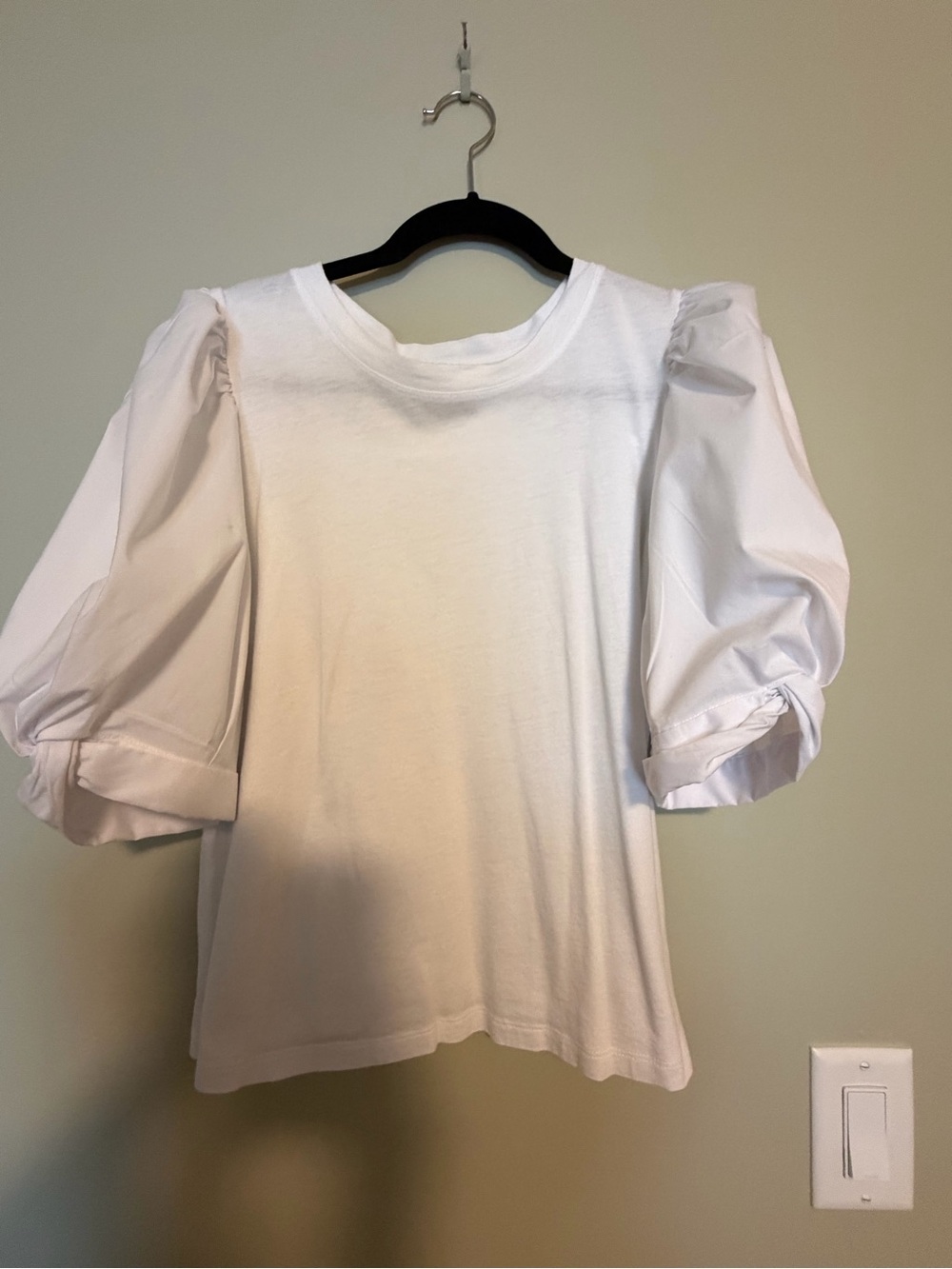 DKNY White Puff Sleeve Tee - Crewneck